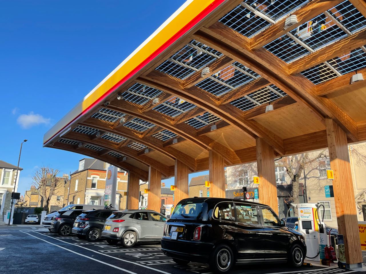 Shell garage on sale electric charging